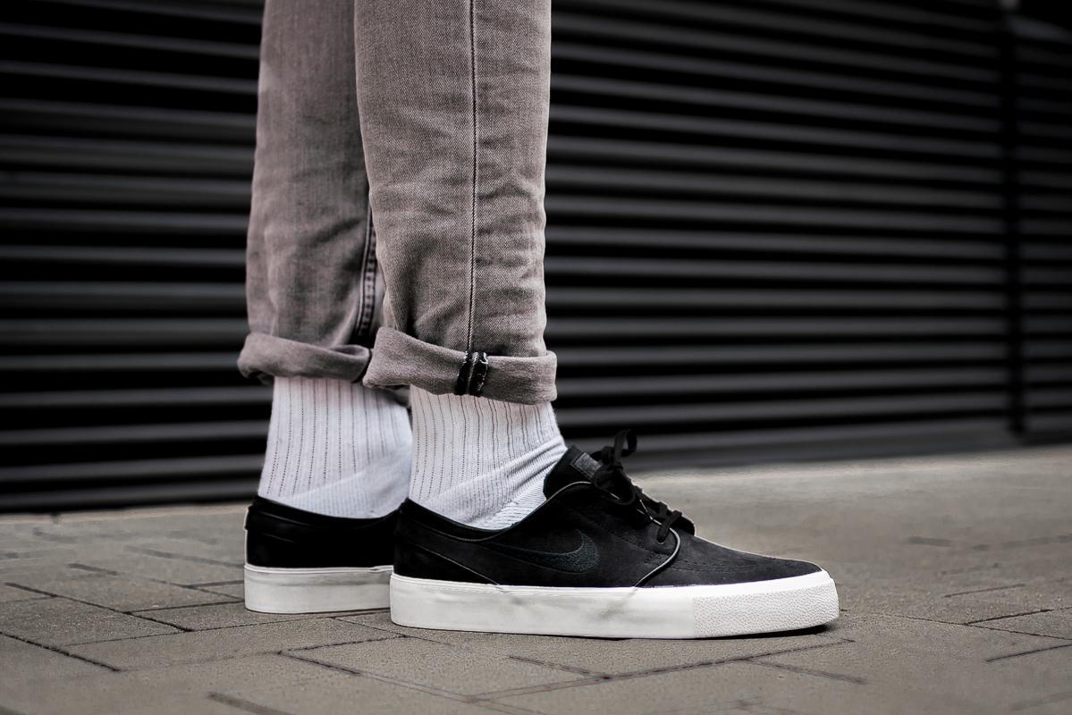 Janoski store ht black